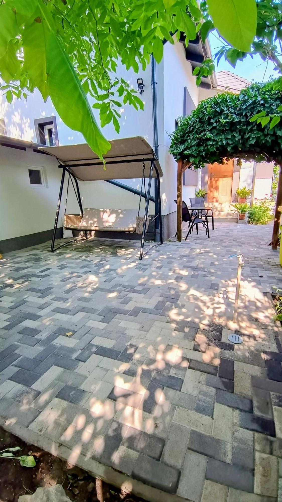 Regina Vendégház Miskolc Esterno foto